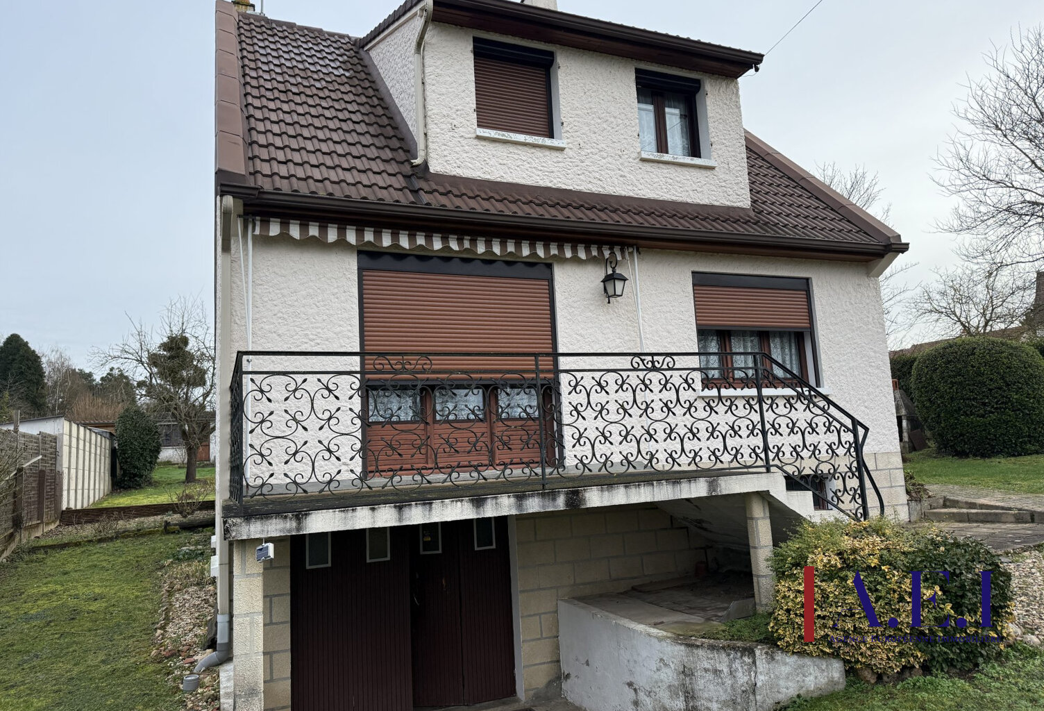 Maison T4 sur sous-sol, terrain de 1200 m² avec dépendances — photo 1