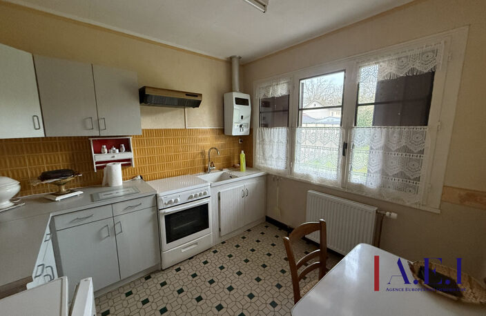 Maison T4 sur sous-sol, terrain de 1200 m² avec dépendances — photo 2