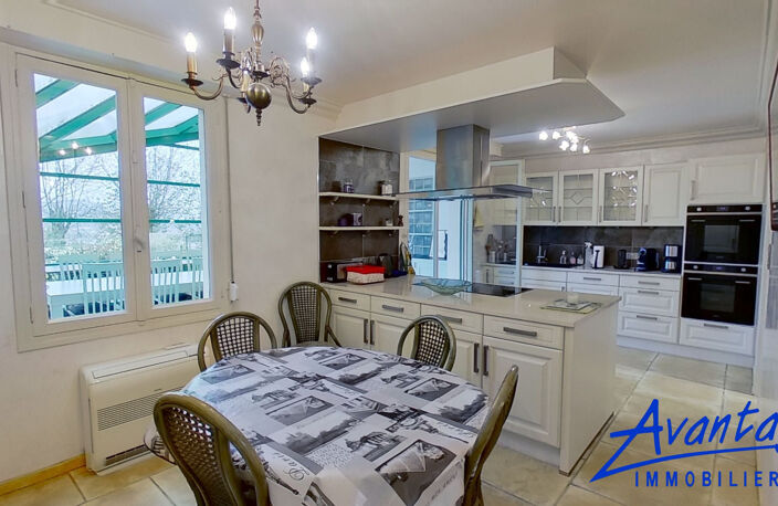 BELLE ET VASTE VILLA CONTEMPORAINE — photo 5