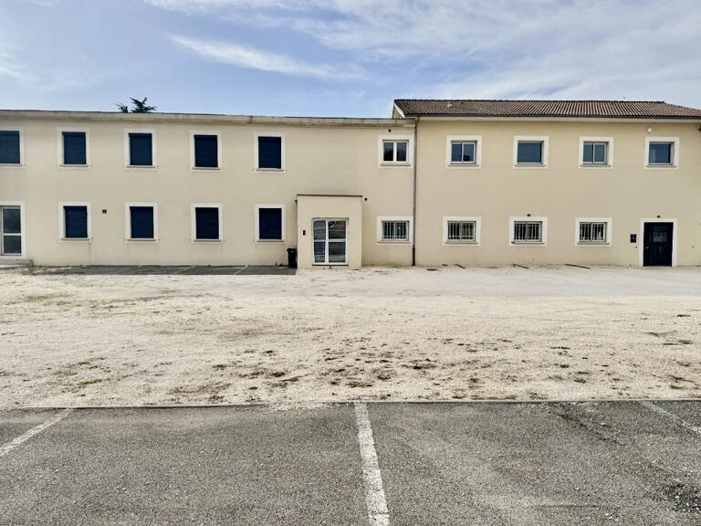 Local commercial, bureaux — photo 1