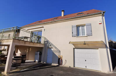 5 CHAMBRES 10 MN SENS ET GARE — photo du bien