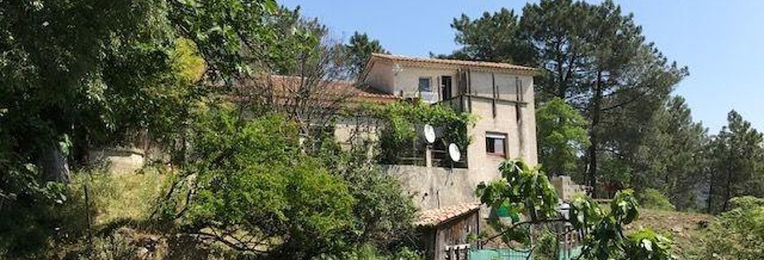 Maison 8 Pièces 187 m² à vendre à Saint-Florent-sur-Auzonnet (30960)