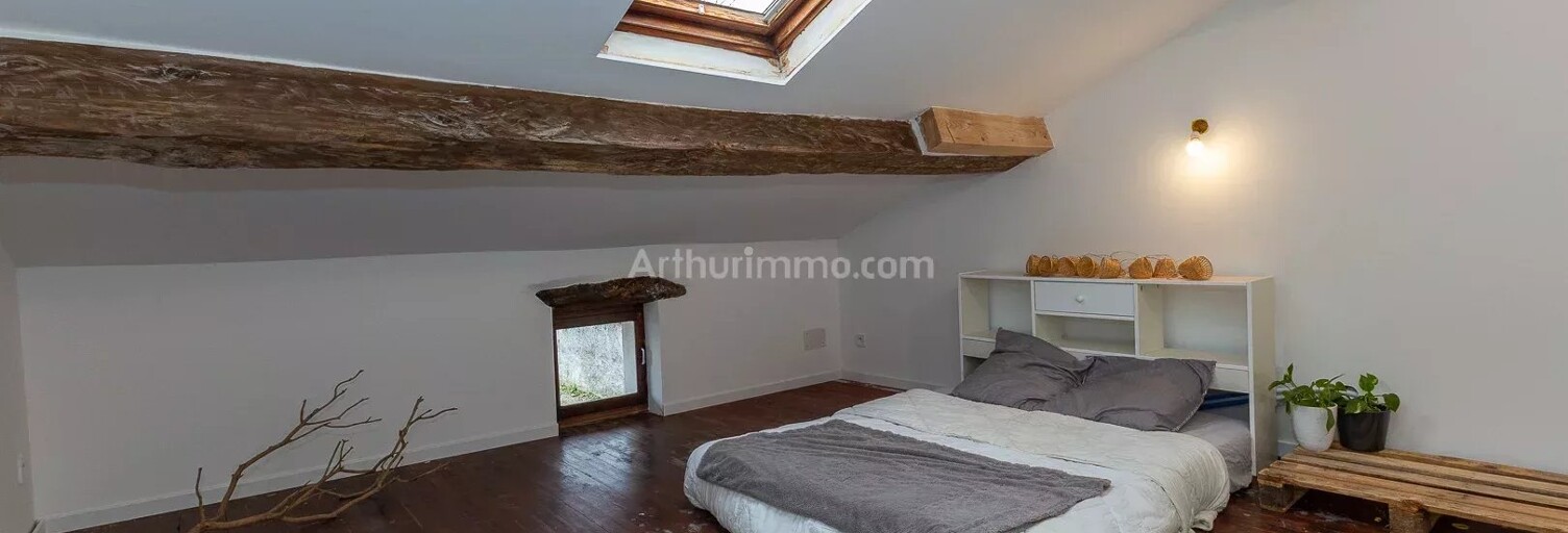 Maison 5 Pièces 127 m² à vendre à Loyettes (01360)