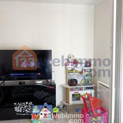 Appartement 3 pièces 243000 €