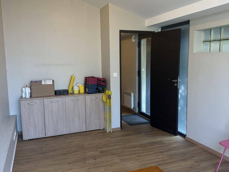 Local - 28m² - Eysines — photo 1