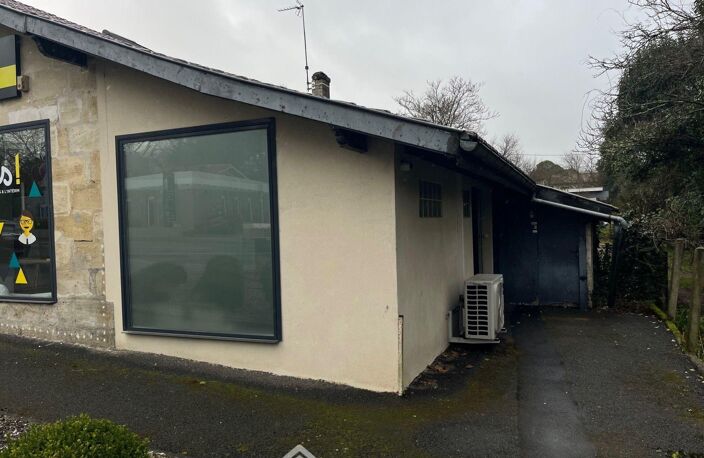Local - 28m² - Eysines — photo 4
