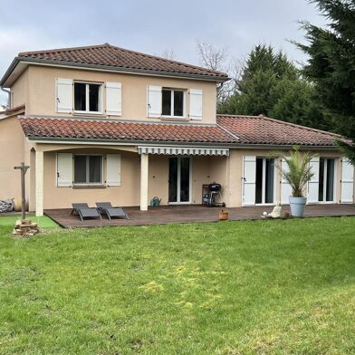 Maison 6 pièces 135 m²