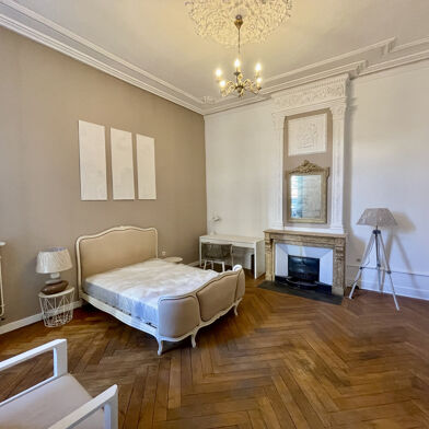 Appartement 5 pièces 195000 €