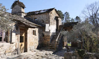 Maison 18 Pièces 270 m² à vendre à Les Vans (07140)