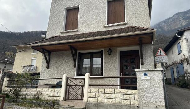 Maison de Village  4 pièces  à vendre Fontaine 38600