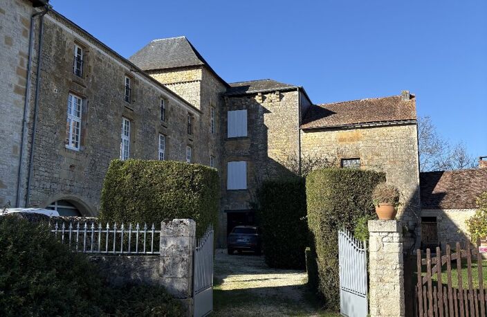 Château — photo 2
