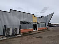 MONETEAU -ZONE COMMERCIAL AUXERRE NORD - LOCAL DE 260M² AVEC PARKING — photo 2