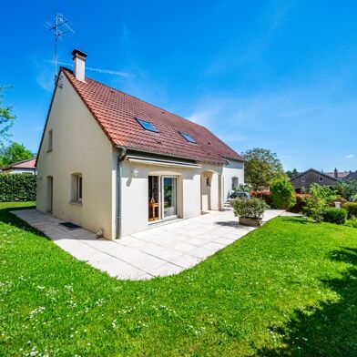 Maison 7 pièces 574000 €