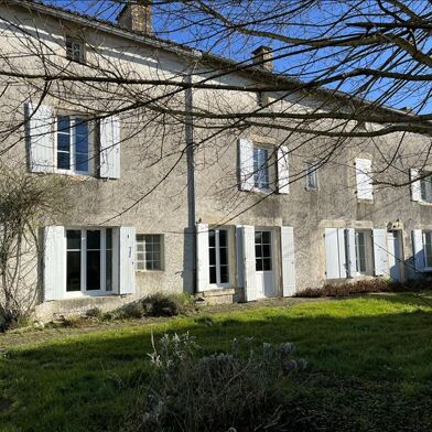 Maison 9 pièces 333 m²