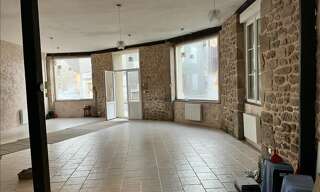 Immeuble   m² à vendre à Saint-Privat (19220)