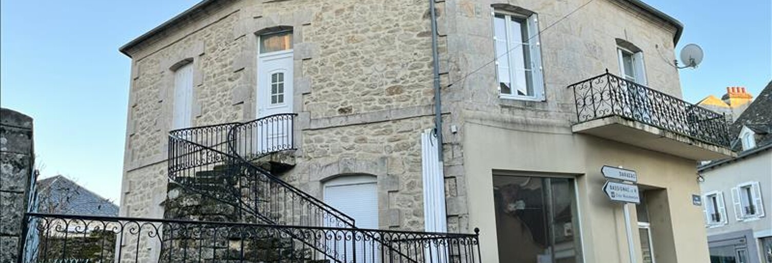 Immeuble   m² à vendre à Saint-Privat (19220)