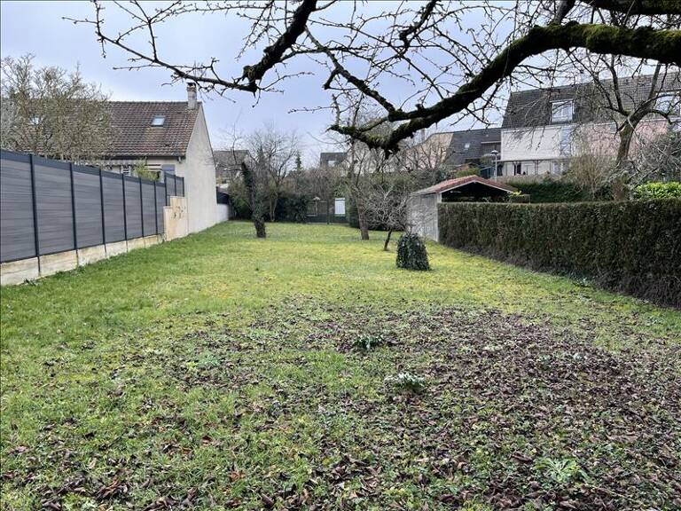 Terrain à bâtir de 0 pièces principales — photo 1