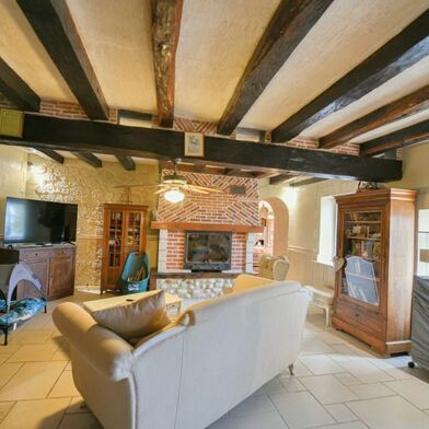 Maison 6 pièces 305950 €