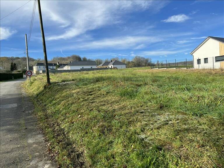 Terrain à bâtir de 0 pièces principales — photo 1
