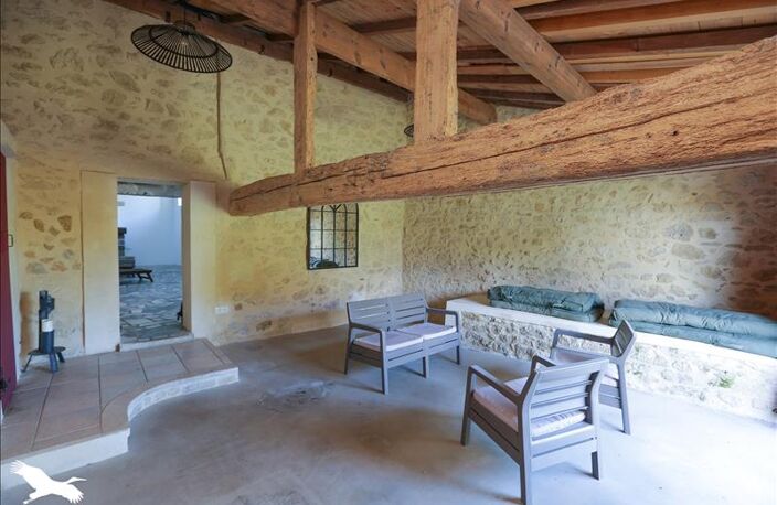 Maison en pierre de 4 pièces principales — photo 4