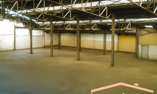 Local industriel  1200 m² à louer à Desvres (62240)