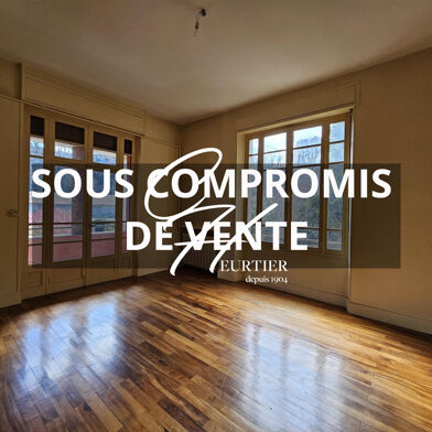 Appartement 5 pièces 149000 €