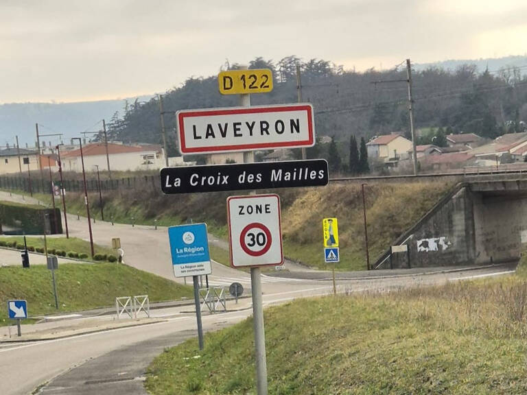 Terrain constructible sur la commune de Laveyron — photo 1