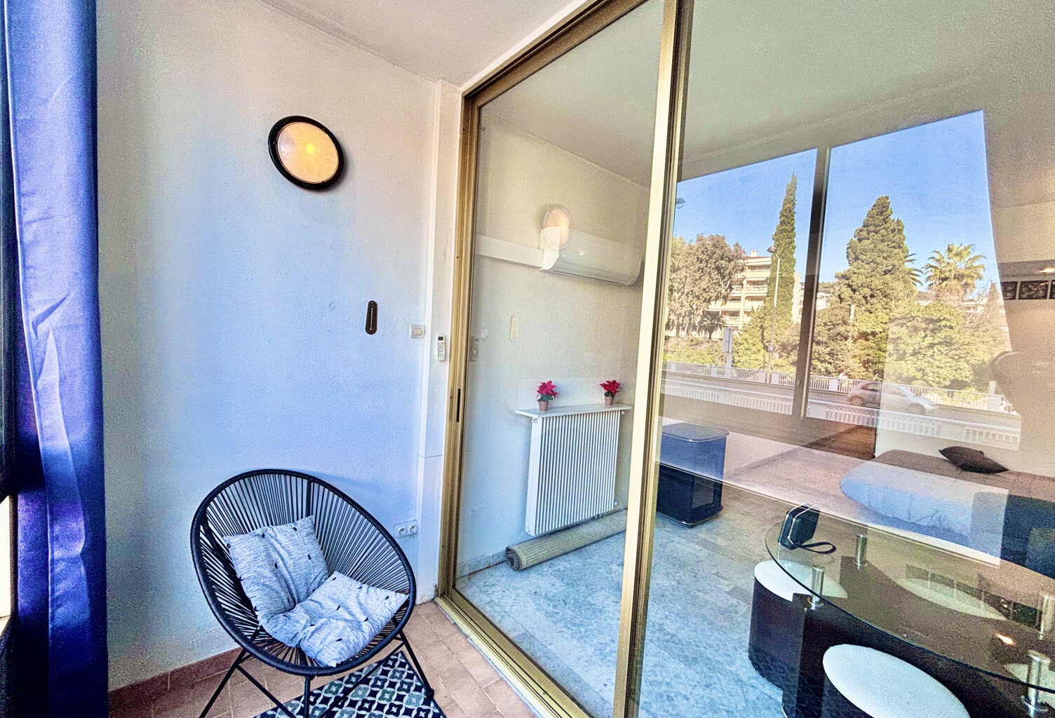 CANNES CENTRE BANANE APPARTEMENT 35M2 AVEC LOGGIA — photo 1