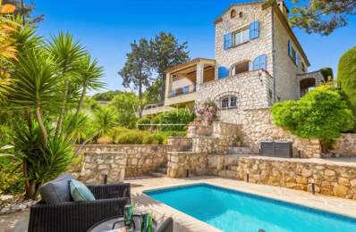 Villa en pierre entièrement rénovée avec vue sur la mer et à pro — photo du bien