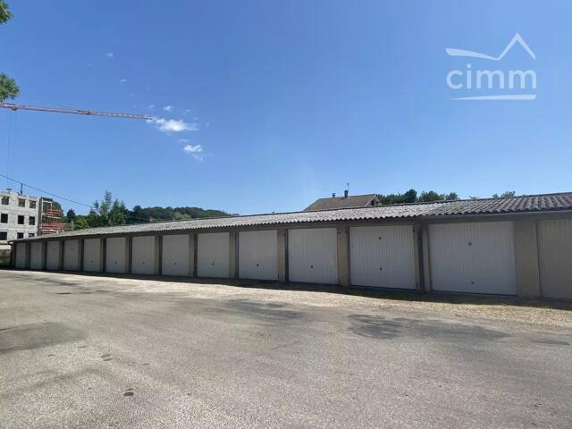 Garage proposé à Saint-Jean-de-Bournay