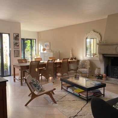Maison 8 pièces 4850 €