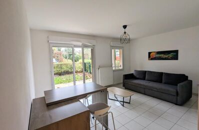 location appartement 550 € CC /mois à proximité de Neuville-sur-Sarthe (72190)