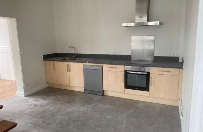 Templemars, appartement de 120m2, cuisine équipée, 3 chambres.88 — photo 3