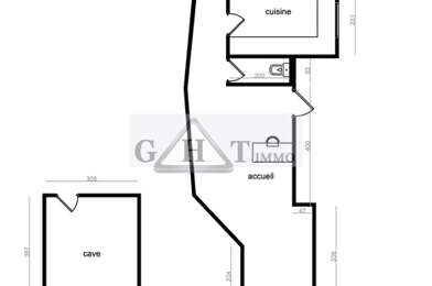 Commerce  379000 €