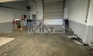 Local industriel  190 m² à louer à Mandres-les-Roses (94520)