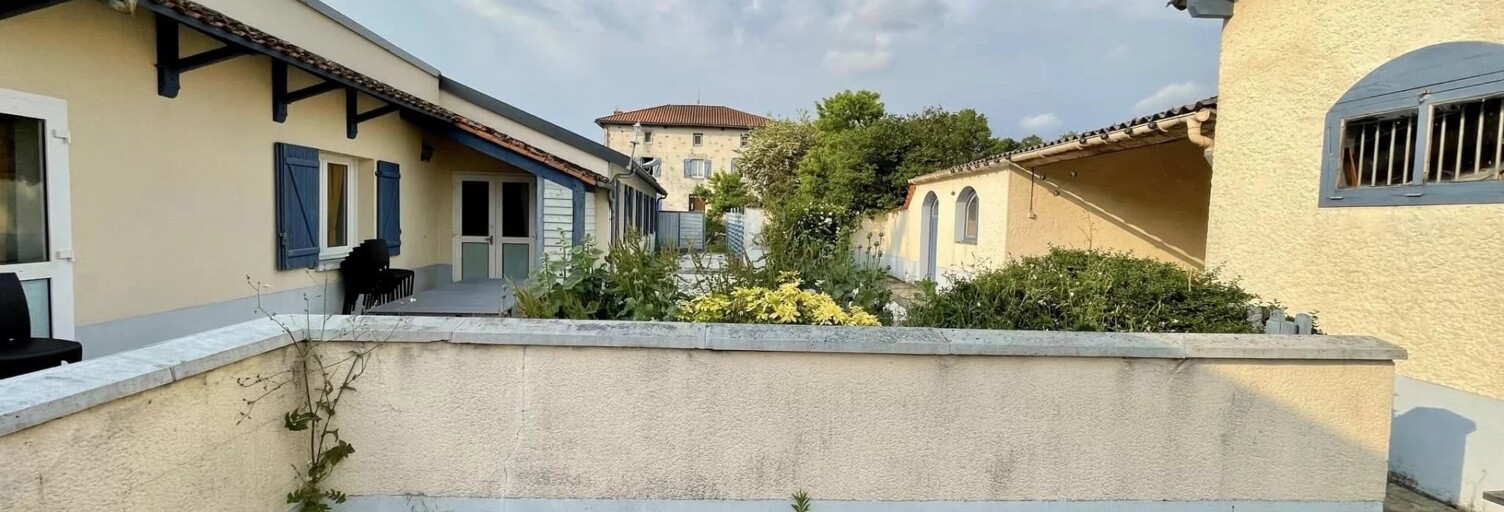 Maison  415 m² à vendre à Javerdat (87520)