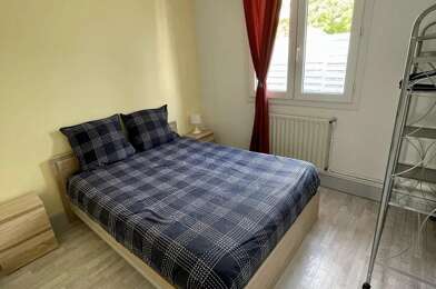 Maison  677250 €