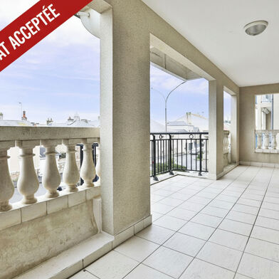 Appartement 4 pièces 699000 €