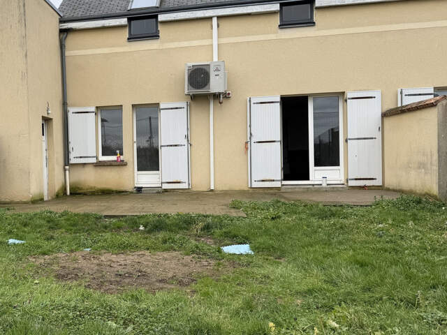 maison type 4 sur 330 m² de terrain — photo du bien