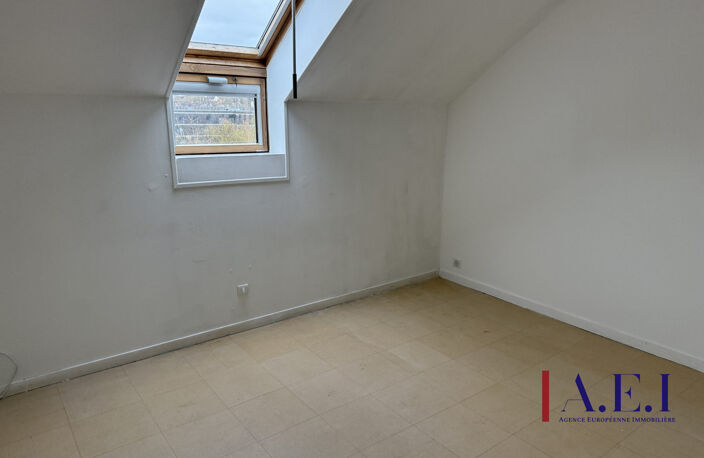 maison type 4 sur 330 m² de terrain — photo 5