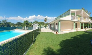 Maison 9 Pièces 190 m² à vendre à Sainte-Anne (97180)