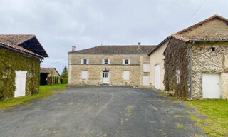 Maison 7 Pièces 210 m² à vendre à Villefagnan (16240)