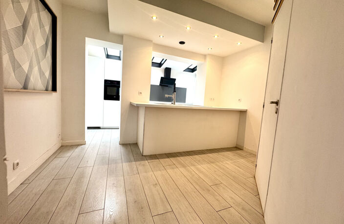 À Quimper, une grande maison avec 4 chambres en vente — photo 5