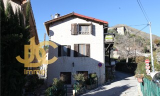 Maison 5 Pièces 118 m² à vendre à Tournefort (06420)