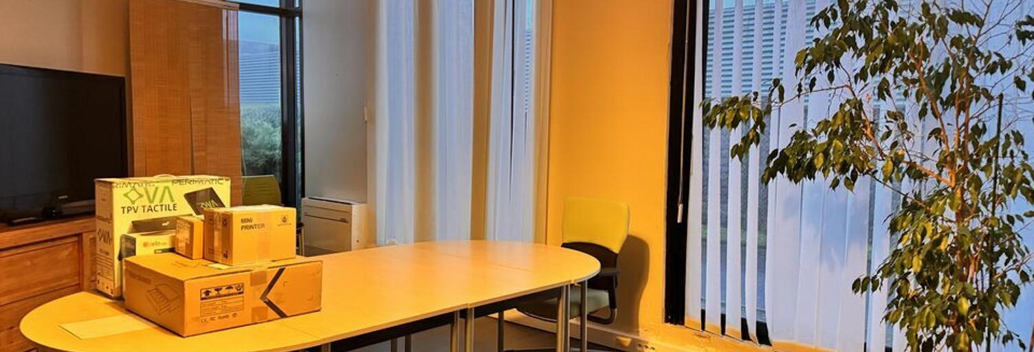 Bureau  241 m² à louer à Saint-Avertin (37550)