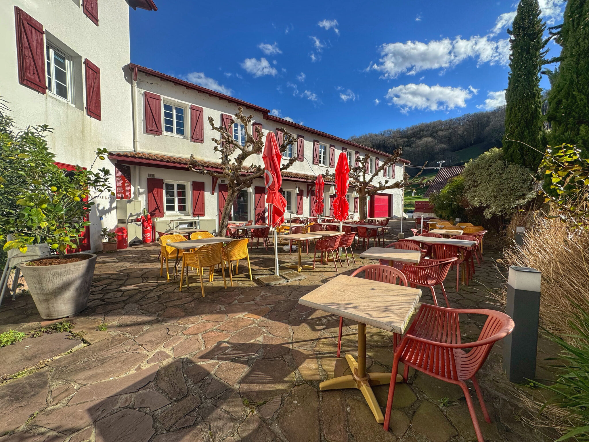 Immeuble  à vendre Saint-Étienne-de-Baïgorry 64430