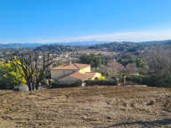 RARE A VALBONNE TERRAIN AVEC SUPERBE VUE DEGAGEE MONTAGNES — photo 4
