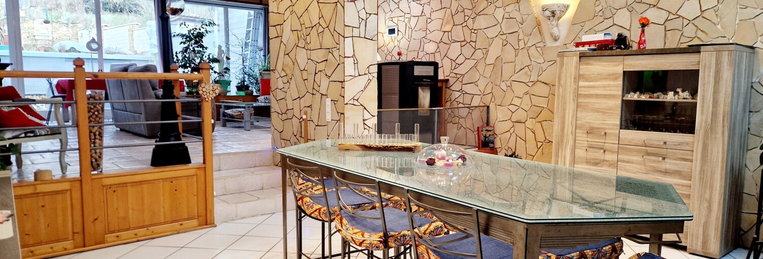 Maison 5 Pièces 214 m² à vendre à Arnaville (54530)