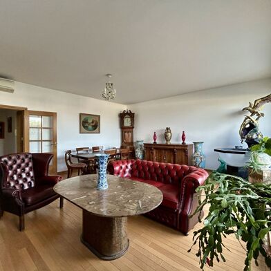 Appartement 4 pièces 595000 €