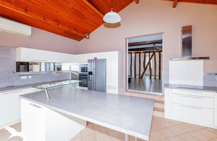Maison de ville de 6 pièces principales — photo 2